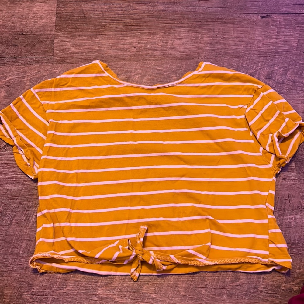 crop top